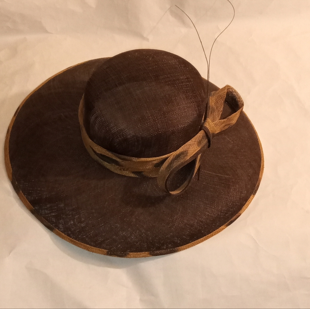 August Hat Women